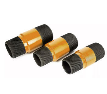 2-7/8 5.51mm NU PIN*PIN N80 400MM तेल और गैस कुएं ट्यूबिंग लिंक संचालन के लिए लंबी क्रॉसओवर