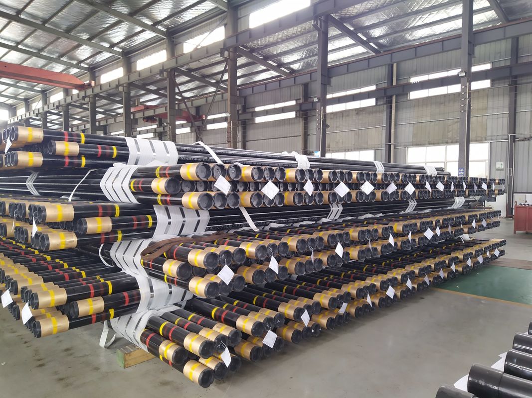 API 5CT 7-5/8 718 विशेष धागा 55.3LB/FT R1 तेल कुएं ड्रिलिंग में निर्बाध आवरण और ट्यूबिंग