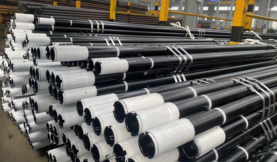 API 5CT 7 L80-13CR BTC 32LB/FT R2 तेल कुएं ड्रिलिंग में निर्बाध आवरण और ट्यूबिंग